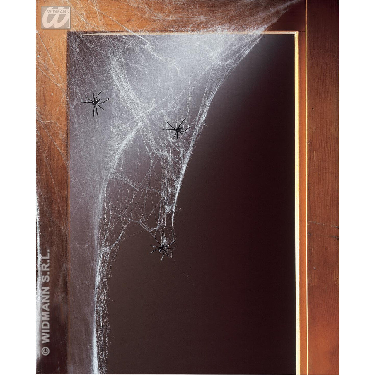 Op deze afbeelding zie je een Decoratie, van het merk Widmann. Jumbo Spinnenweb, 500 Gram Met 20 Spinnen