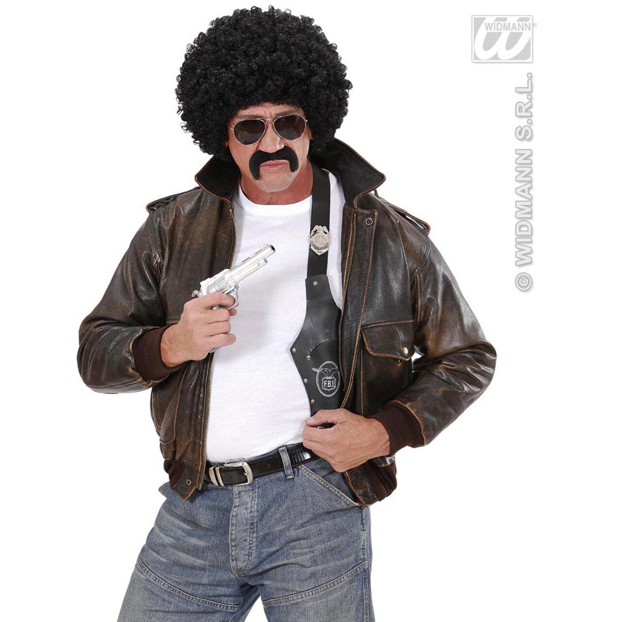 Op deze afbeelding zie je een Accessoires, van het merk Widmann. Pruik, Undercover Agent Zwarte Krul Met Snor En Bril