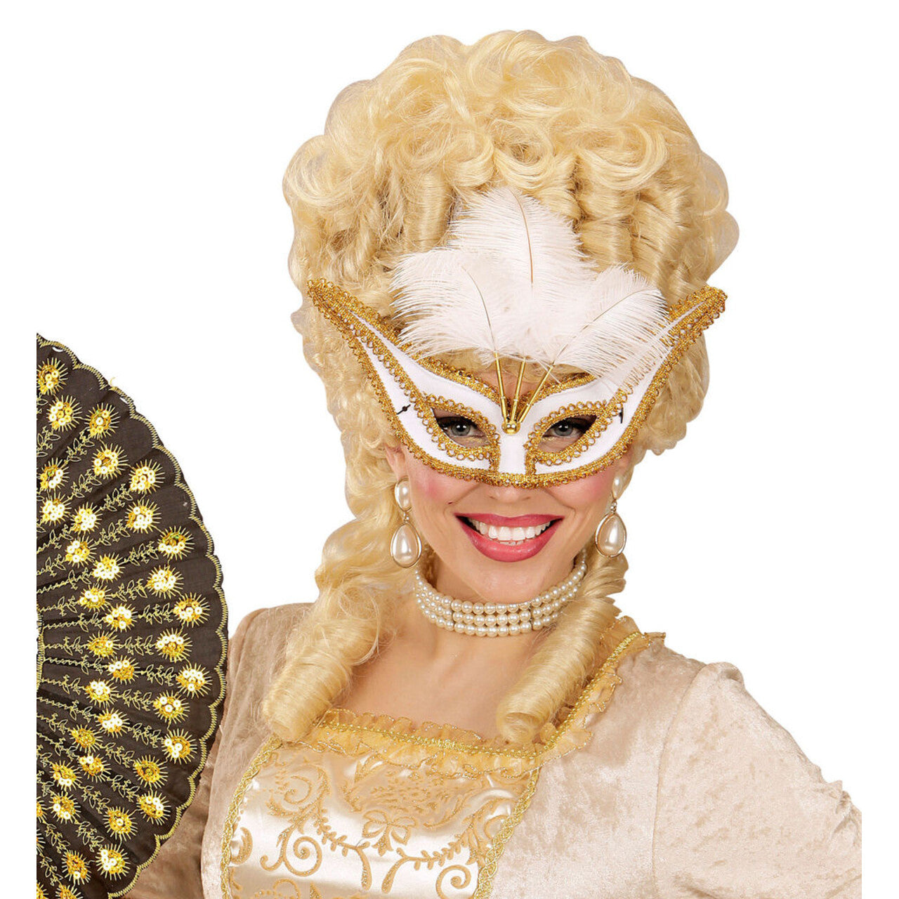 Op deze afbeelding zie je een Accessoires, van het merk Widmann. Uitbundig Oogmasker Wit Met Goud En Veren