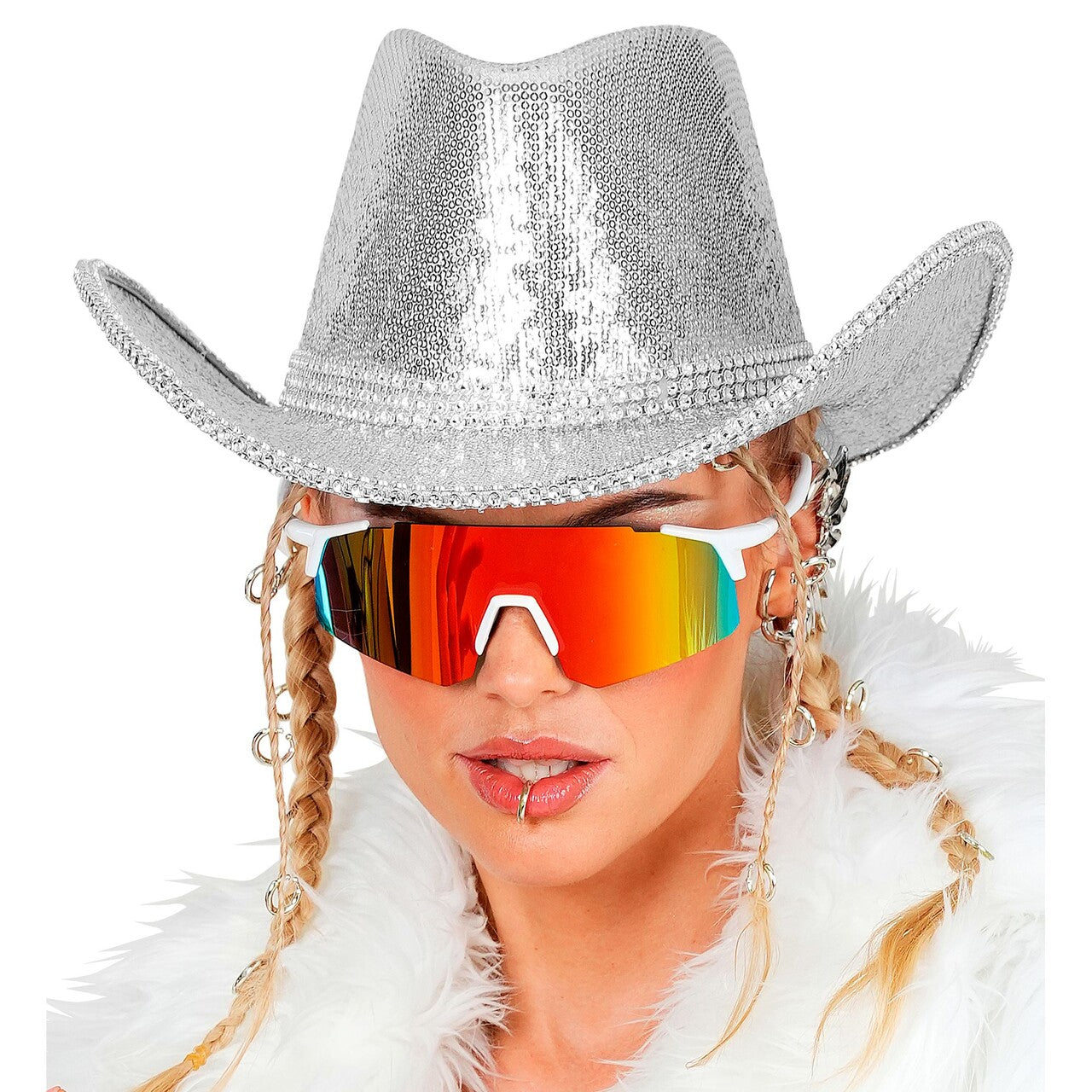 Op deze afbeelding zie je een Accessoires, van het merk Widmann. Zilveren Glitter Cowboyhoed Met Strass