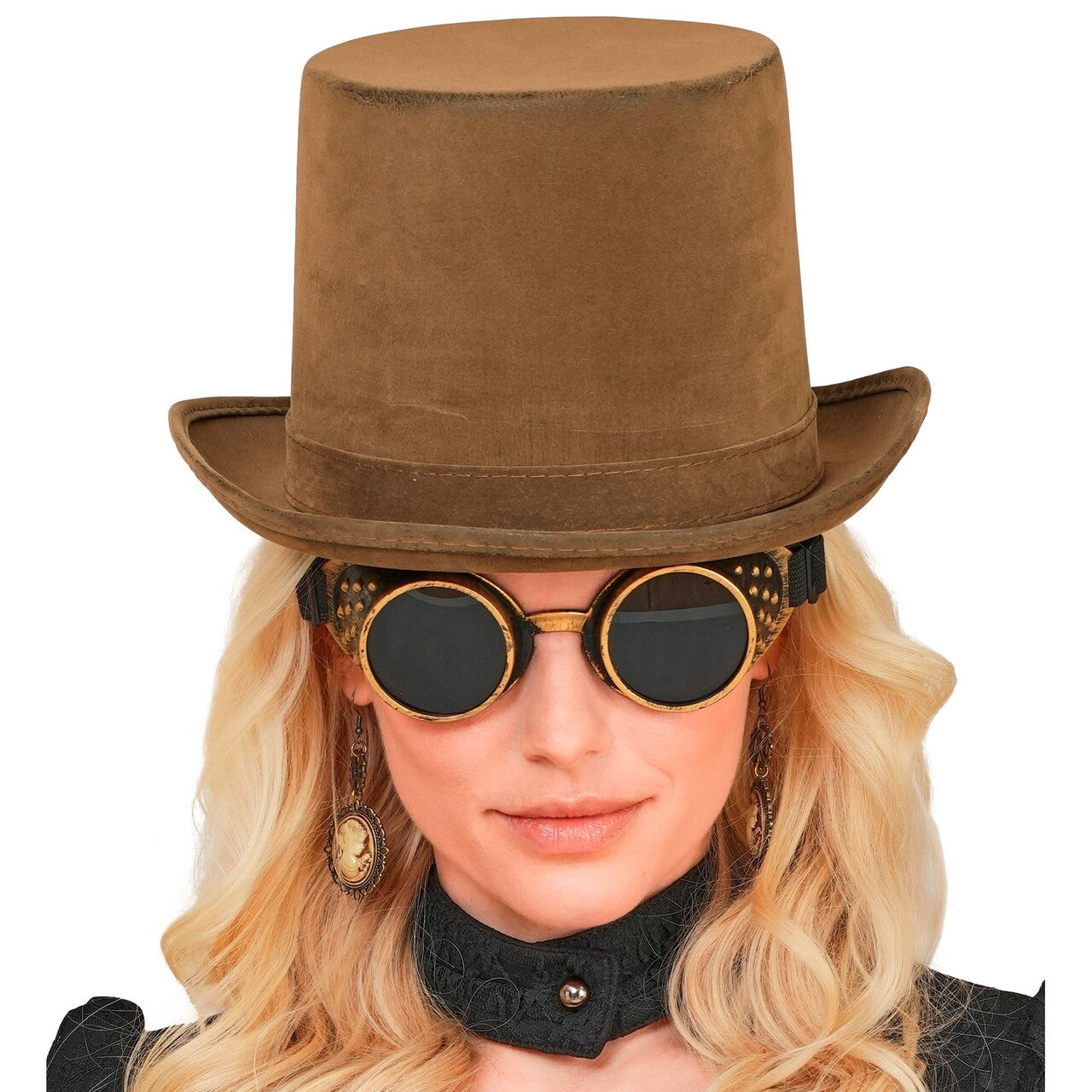 Op deze afbeelding zie je een Accessoires, van het merk Widmann. Bruine Vintage Suède Hoge Hoed