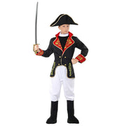 Op deze afbeelding zie je een Kostuums, van het merk Widmann. Napoleon Van Elba Jongen Kostuum