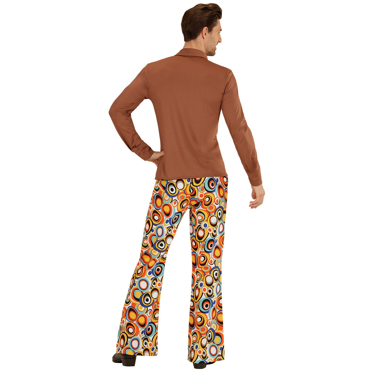 Op deze afbeelding zie je een Kostuums, van het merk Widmann. Groovy Garry 70s Heren Shirt, Bruin Man