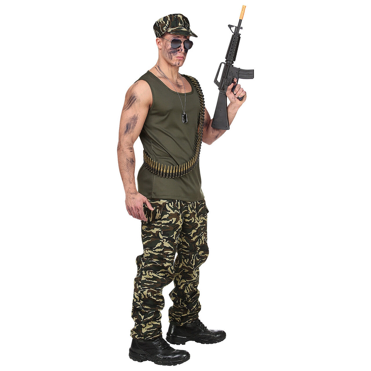 Op deze afbeelding zie je een Kostuums, van het merk Widmann. Last Man Standing Soldaat Kostuum