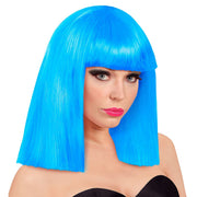 Op deze afbeelding zie je een Accessoires, van het merk Widmann. Pruik Showgirl Steil Haar Hemelsblauw