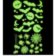Op deze afbeelding zie je een Decoratie, van het merk Widmann. Glow In The Dark Halloween Spinnen En Vleermuizen Stickers
