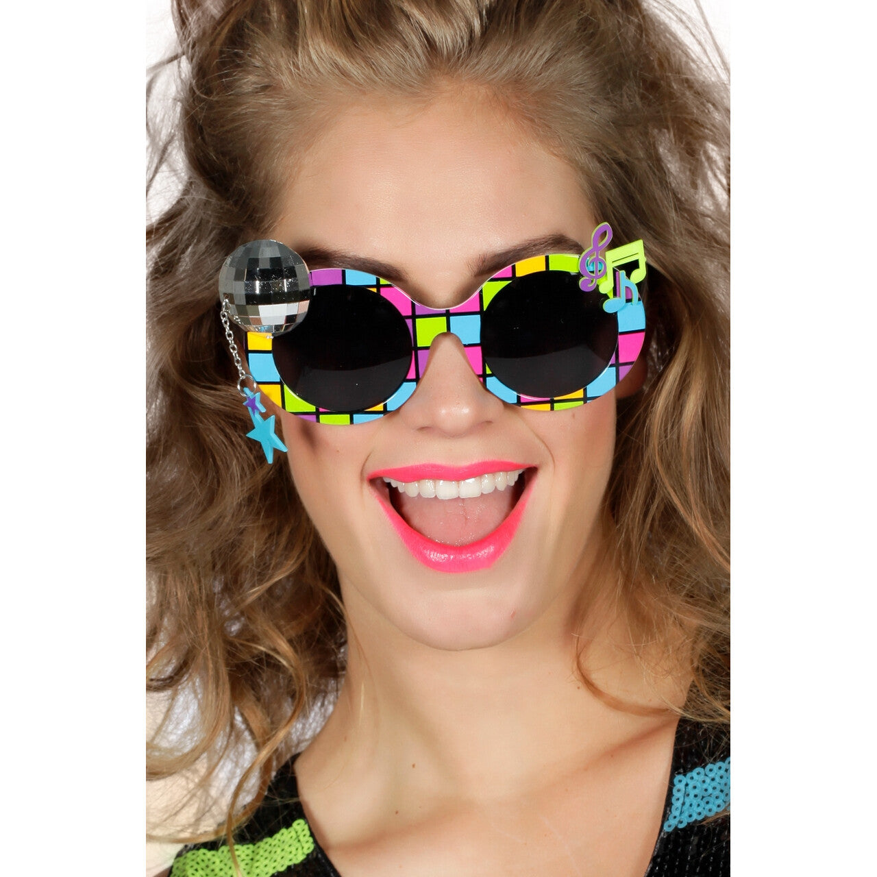 Op deze afbeelding zie je een Accessoires, van het merk Wilbers. Disco Muziek Bril