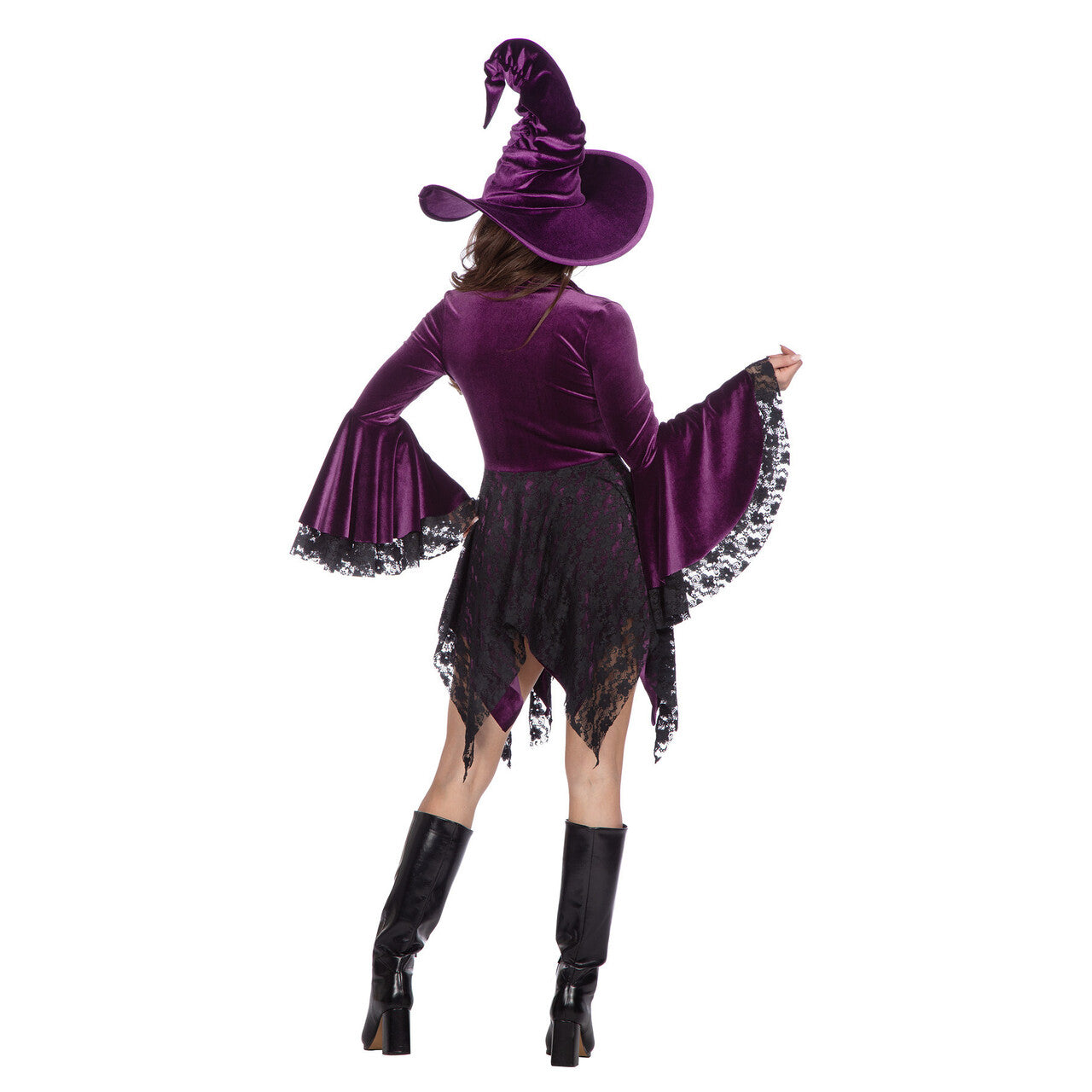 Op deze afbeelding zie je een Kostuums, van het merk Wilbers. Heks Patricia Purple Vrouw Kostuum