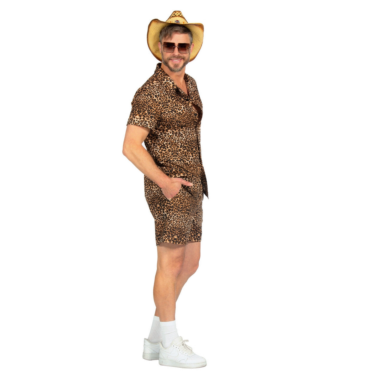 Op deze afbeelding zie je een Kostuums, van het merk Wilbers. Wild And Out Panter Patrick Man Kostuum