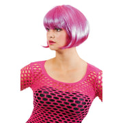 Op deze afbeelding zie je een Accessoires, van het merk Wilbers. Bobline Pruik Neon Roze